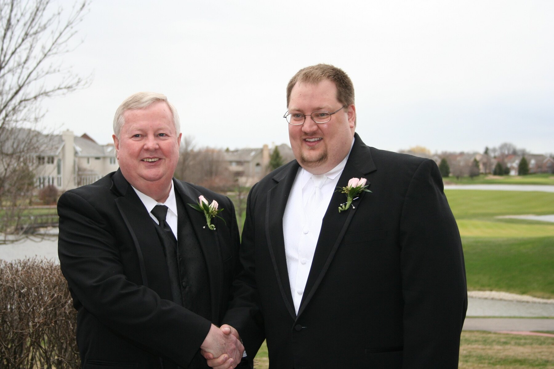 Tom Snyder with a family member at a wedding